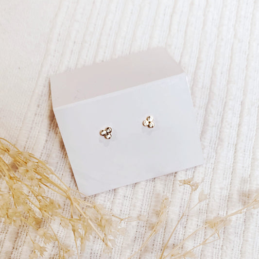 Boucles d'oreilles Zeus, puces en plaqué or et zircons - Vée bijoux, vue 2