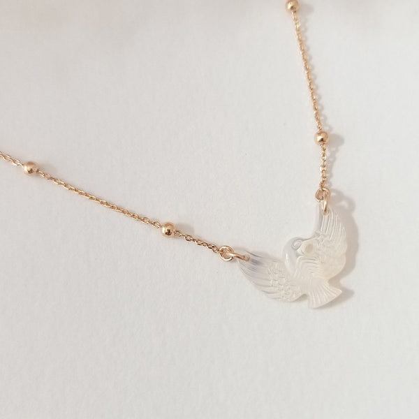 Collier Colombie | Colombe en nacre et plaqué or