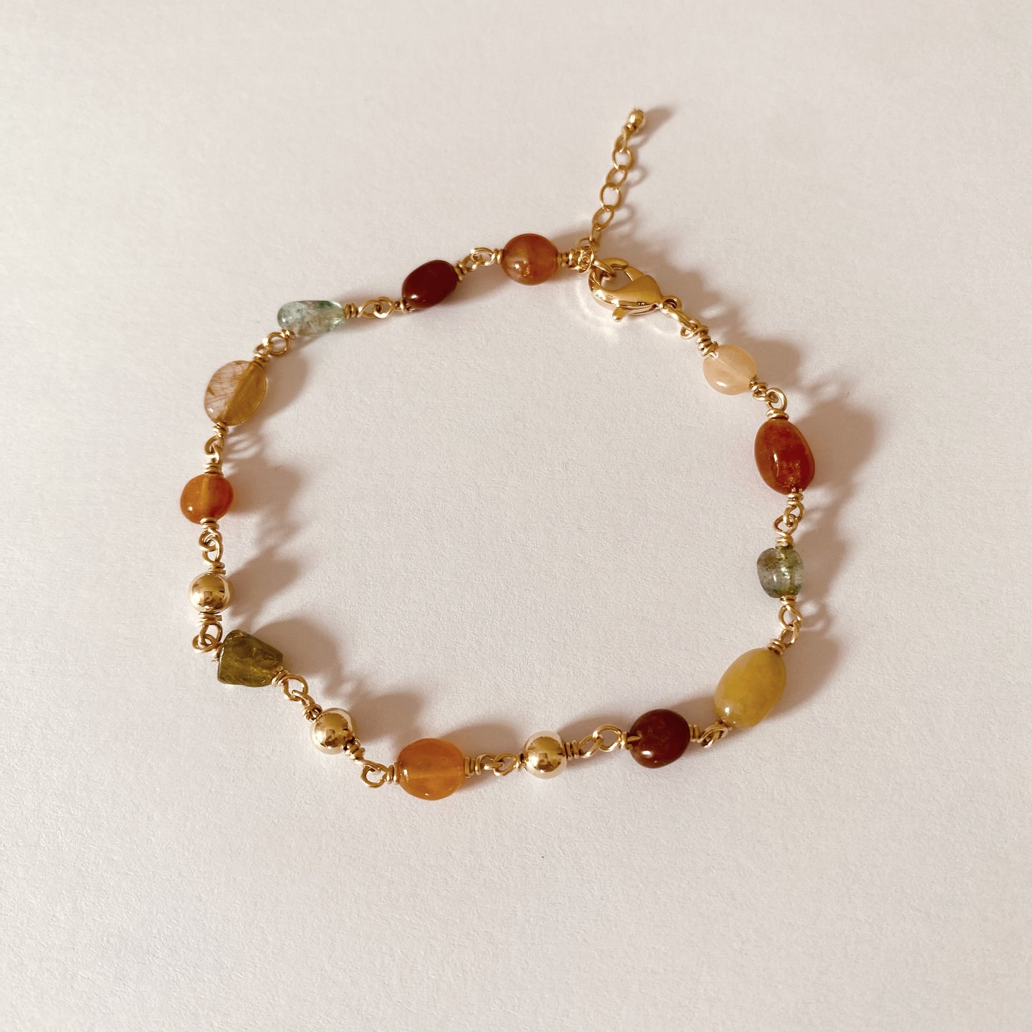 Bracelet Stone Automne, tourmaline, quartz rutile et plaqué or - Vée bijoux